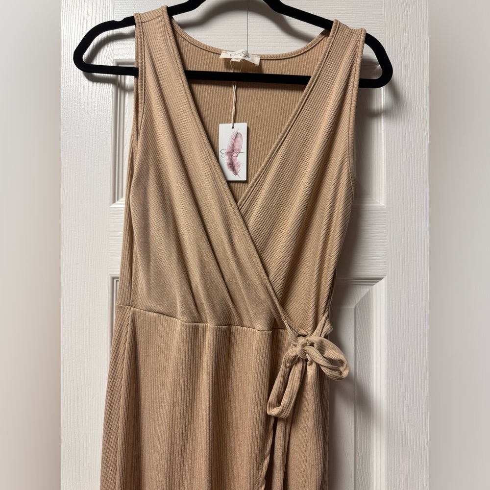 NWT Tan Jessica Simpson Faux Wrap dress Size XL